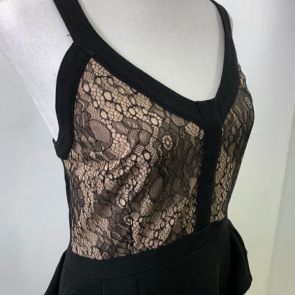 Heartloom Madelyn Black Cocktail Lacy Peplum Dress Size M - Picture 6 of 15